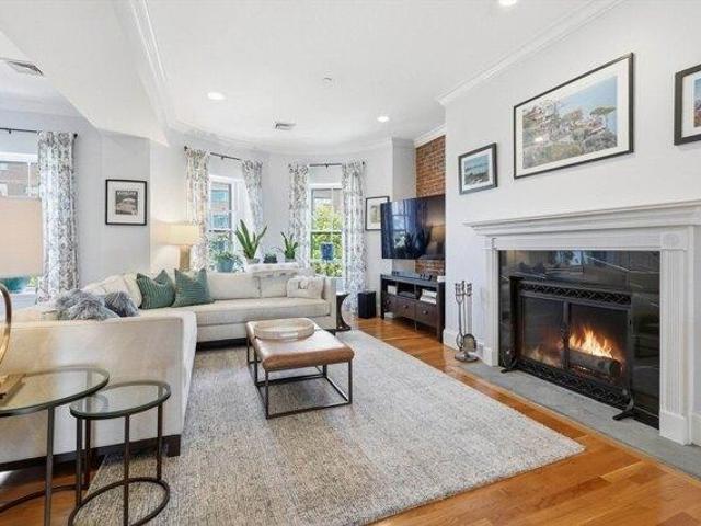 Condo for sale in Boston, Massachusetts