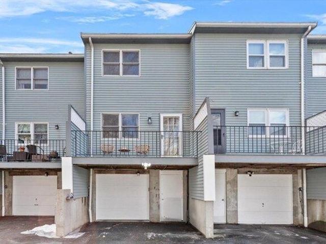 Condo for sale in West Roxbury, Boston