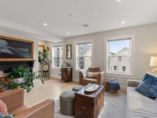 Condo for sale in Boston, Massachusetts