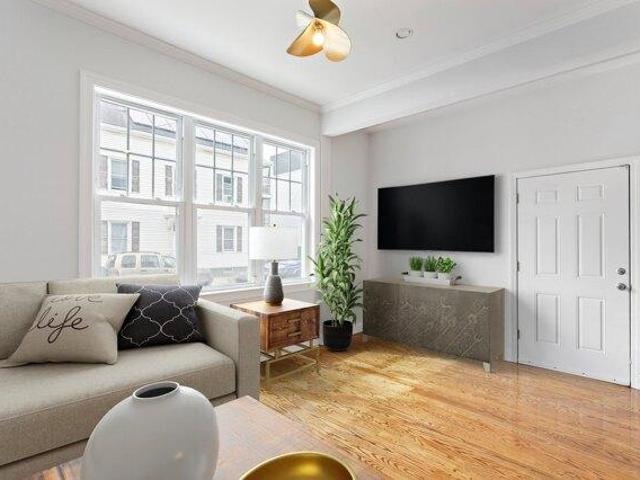 Condo for sale in Jeffries Point, Boston