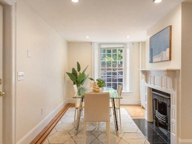 Condo for sale in Beacon Hill, Boston