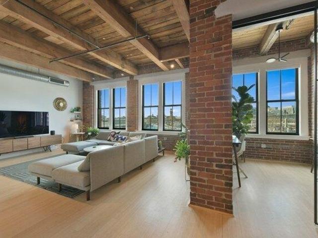 Condo for sale in Seaport, Boston
