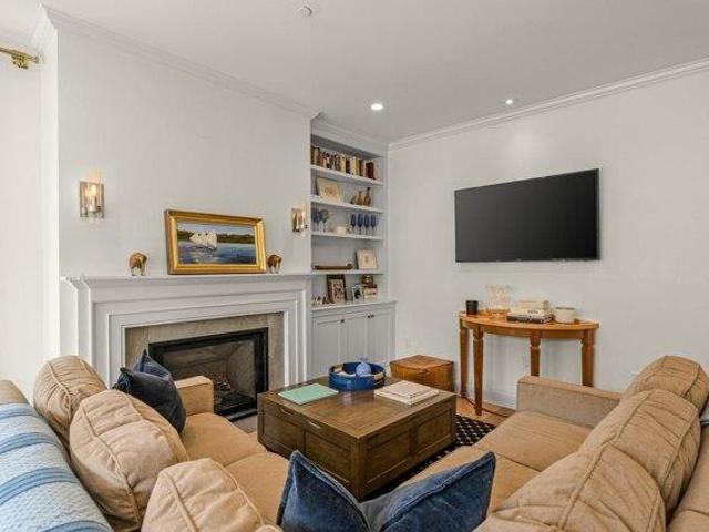 Condo for sale in Seaport, Boston