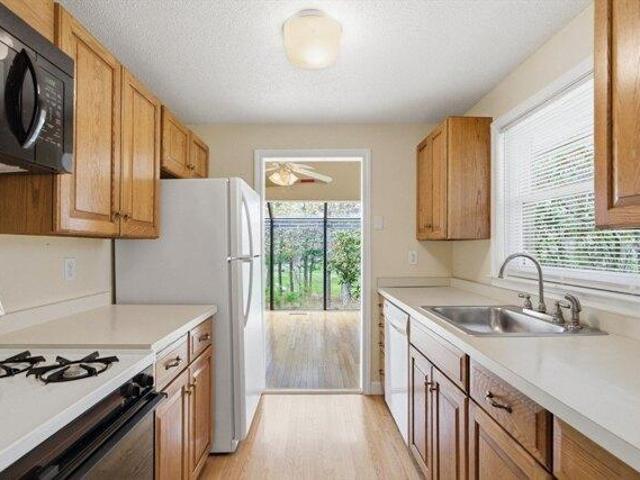 Condo for sale in Cataumet, Massachusetts