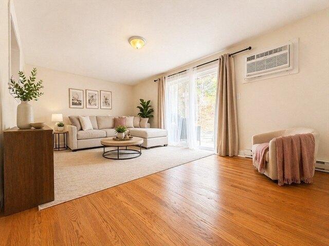 Condo for sale in Cataumet, Massachusetts