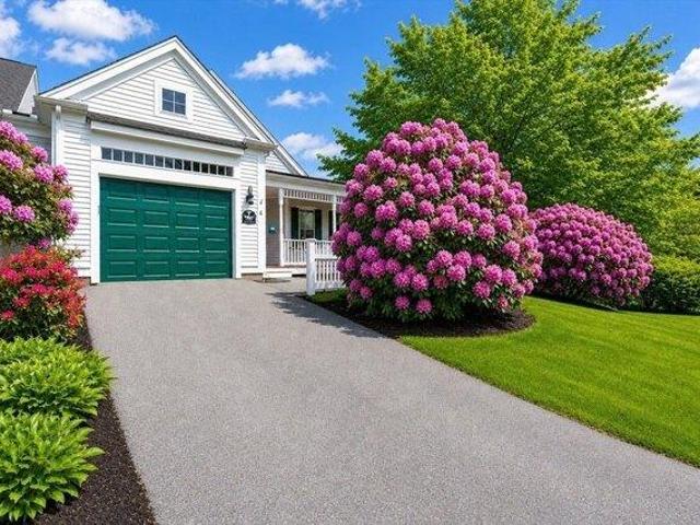 Condo for sale in Cataumet, Massachusetts