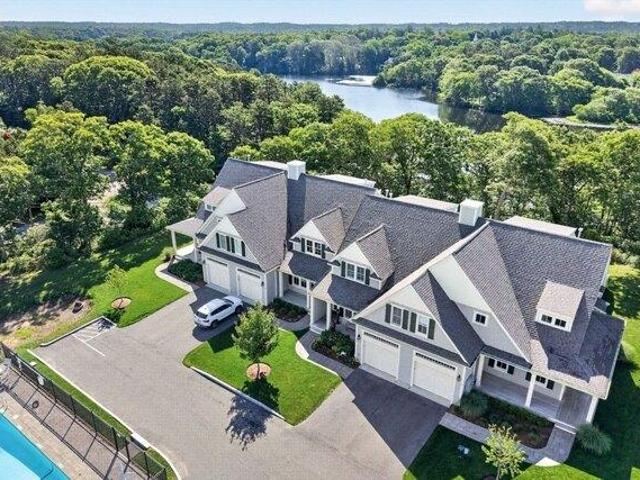Condo for sale in Cataumet, Massachusetts