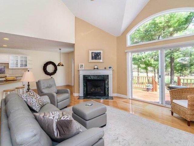 Condo for sale in Cataumet, Massachusetts