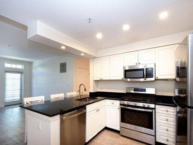 Condo for sale in Braintree, Massachusetts