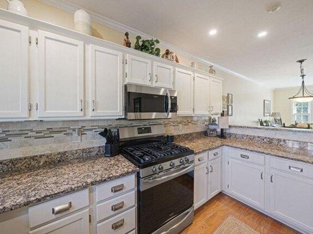 Condo for sale in Braintree, Massachusetts