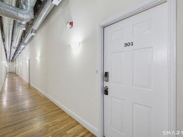Condo for sale in Bridgeport, Connecticut
