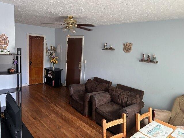 Condo for sale in Bridgeport, Connecticut