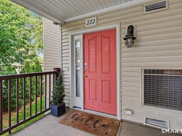 Condo for sale in Bridgeport, Connecticut
