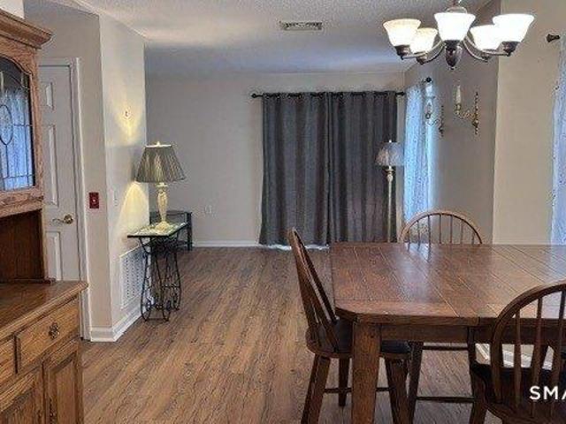 Condo for sale in Bridgeport, Connecticut