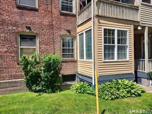 Condo for sale in Bridgeport, Connecticut