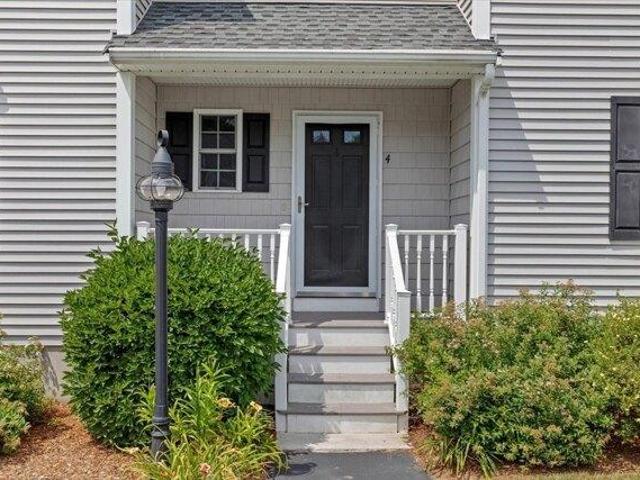 Condo for sale in Bridgewater, Massachusetts
