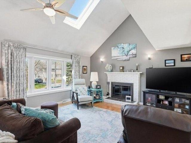 Condo for sale in Bridgewater, Massachusetts