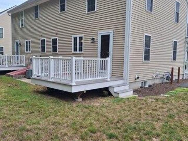 Condo for sale in Bridgewater, Massachusetts