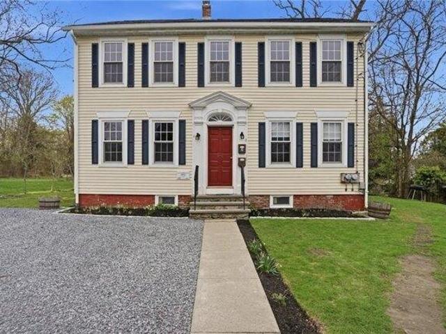 Condo for sale in Bristol, Rhode Island