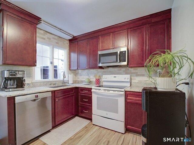 Condo for sale in Brookfield, Connecticut
