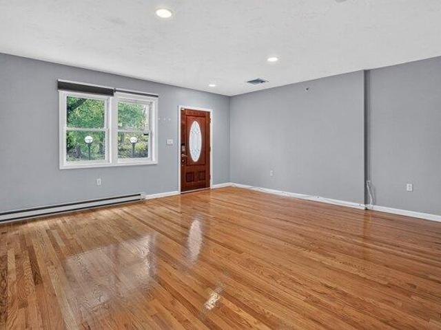 Condo for sale in Brookline Village, Brookline