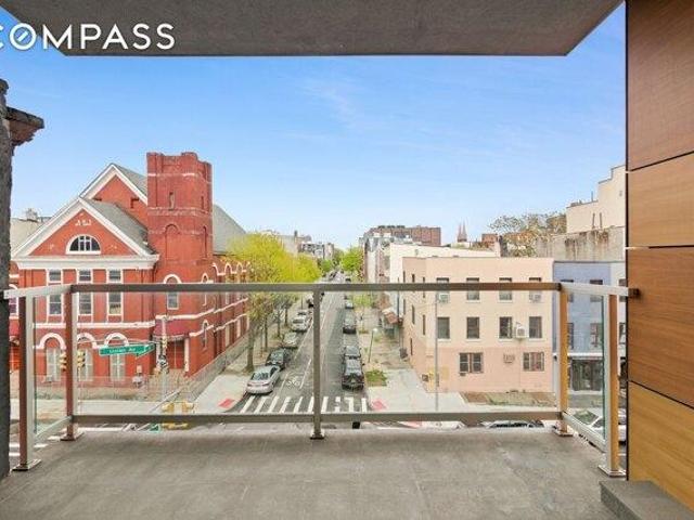 Condo for sale in Arverne, New York