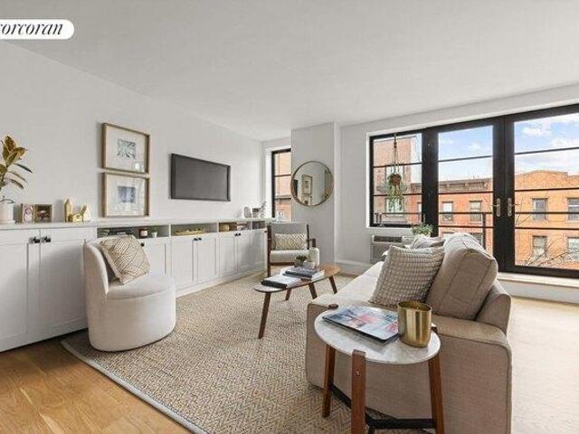 Condo for sale in Arverne, New York