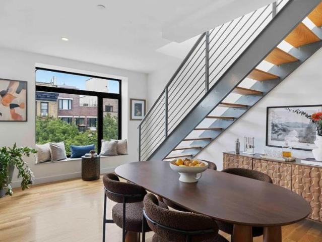 Condo for sale in Arverne, New York