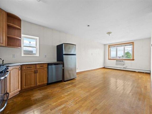Condo for sale in Brooklyn, New York