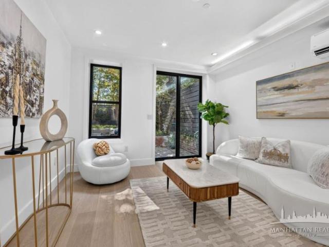 Condo for sale in Arverne, New York