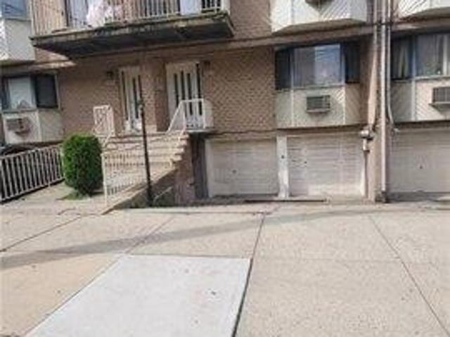 Condo for sale in Arverne, New York