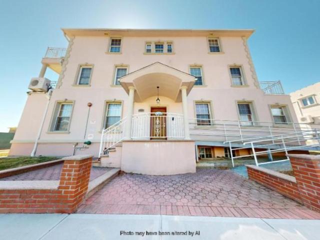 Condo for sale in Arverne, New York
