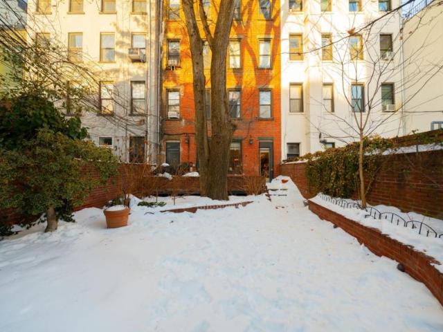 Condo for sale in Arverne, New York