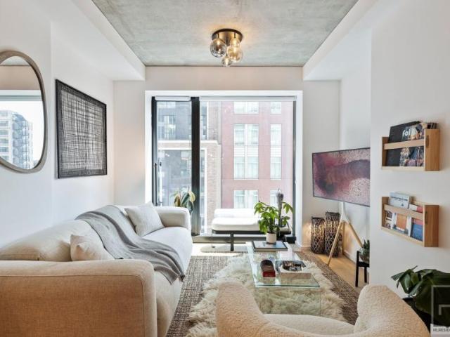 Condo for sale in Arverne, New York