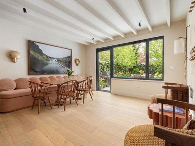 Condo for sale in Arverne, New York