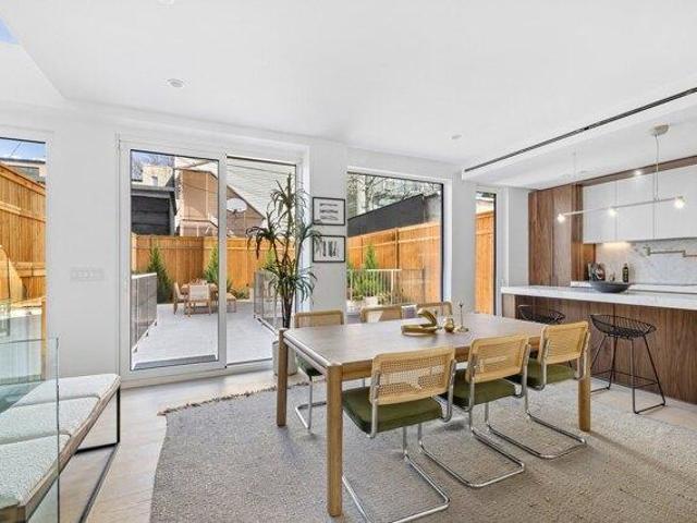 Condo for sale in Arverne, New York