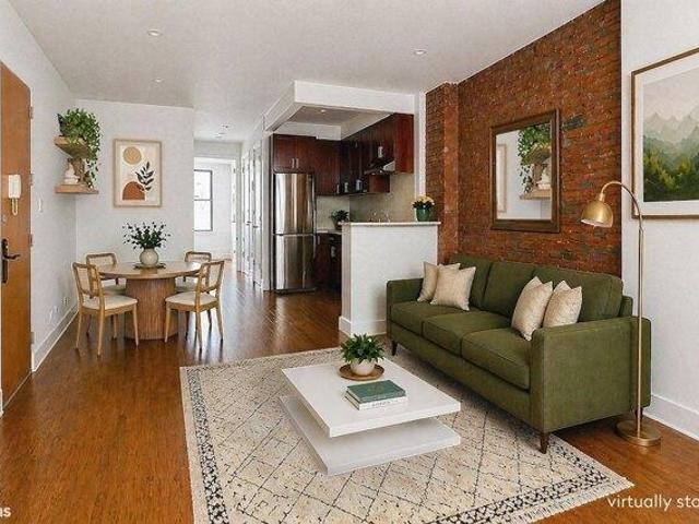 Condo for sale in Arverne, New York