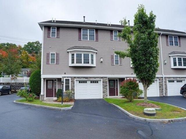 Condo for sale in Winnmere, Burlington