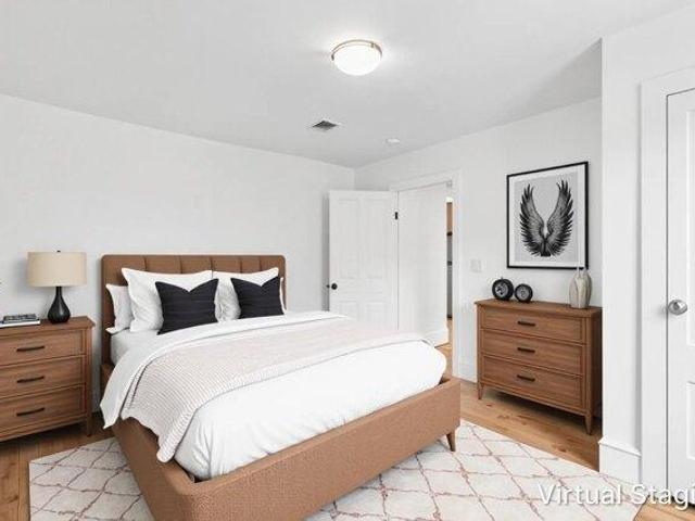 Condo for sale in South End, Burlington