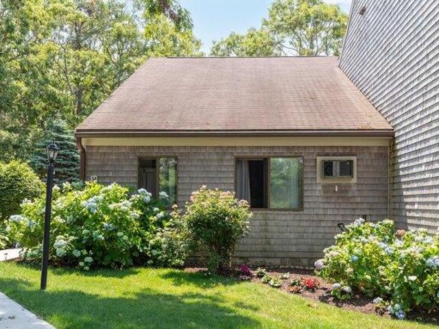 Condo for sale in Cataumet, Massachusetts