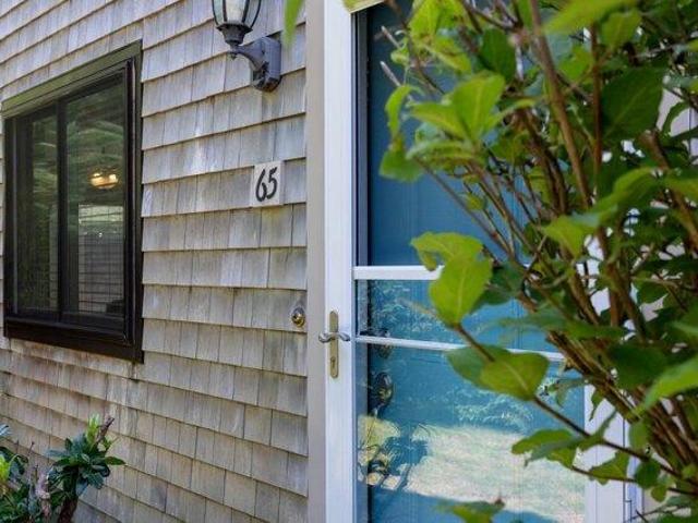 Condo for sale in Cataumet, Massachusetts