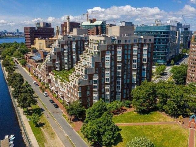 Condo for sale in Cambridge, Massachusetts