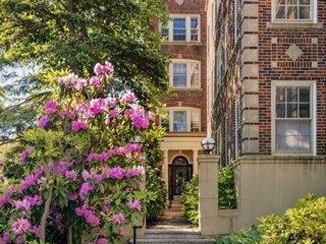 Condo for sale in Cambridge, Massachusetts
