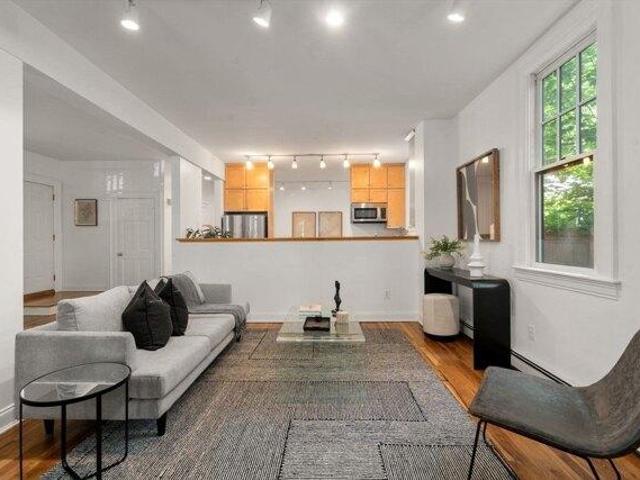 Condo for sale in Cambridge, Massachusetts