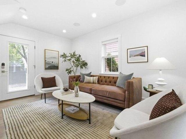 Condo for sale in Cambridge, Massachusetts