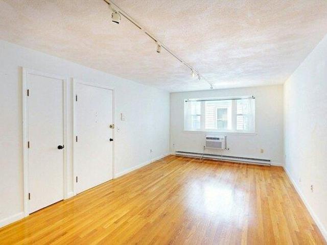 Condo for sale in Cambridge, Massachusetts