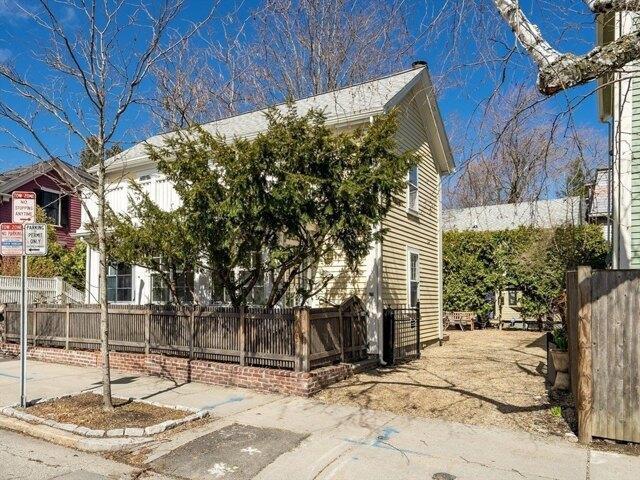Condo for sale in Cambridge, Massachusetts