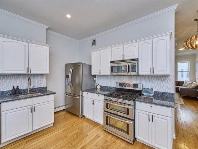 Condo for sale in Cambridge, Massachusetts