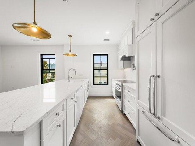 Condo for sale in Cambridge, Massachusetts