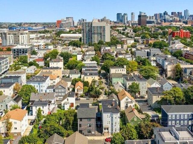 Condo for sale in Cambridge, Massachusetts